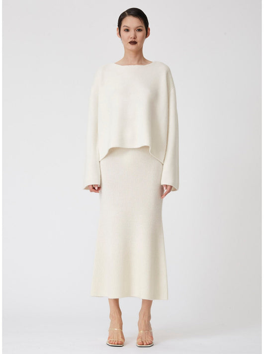 White Midi Cashmere Knit Flared Skirt