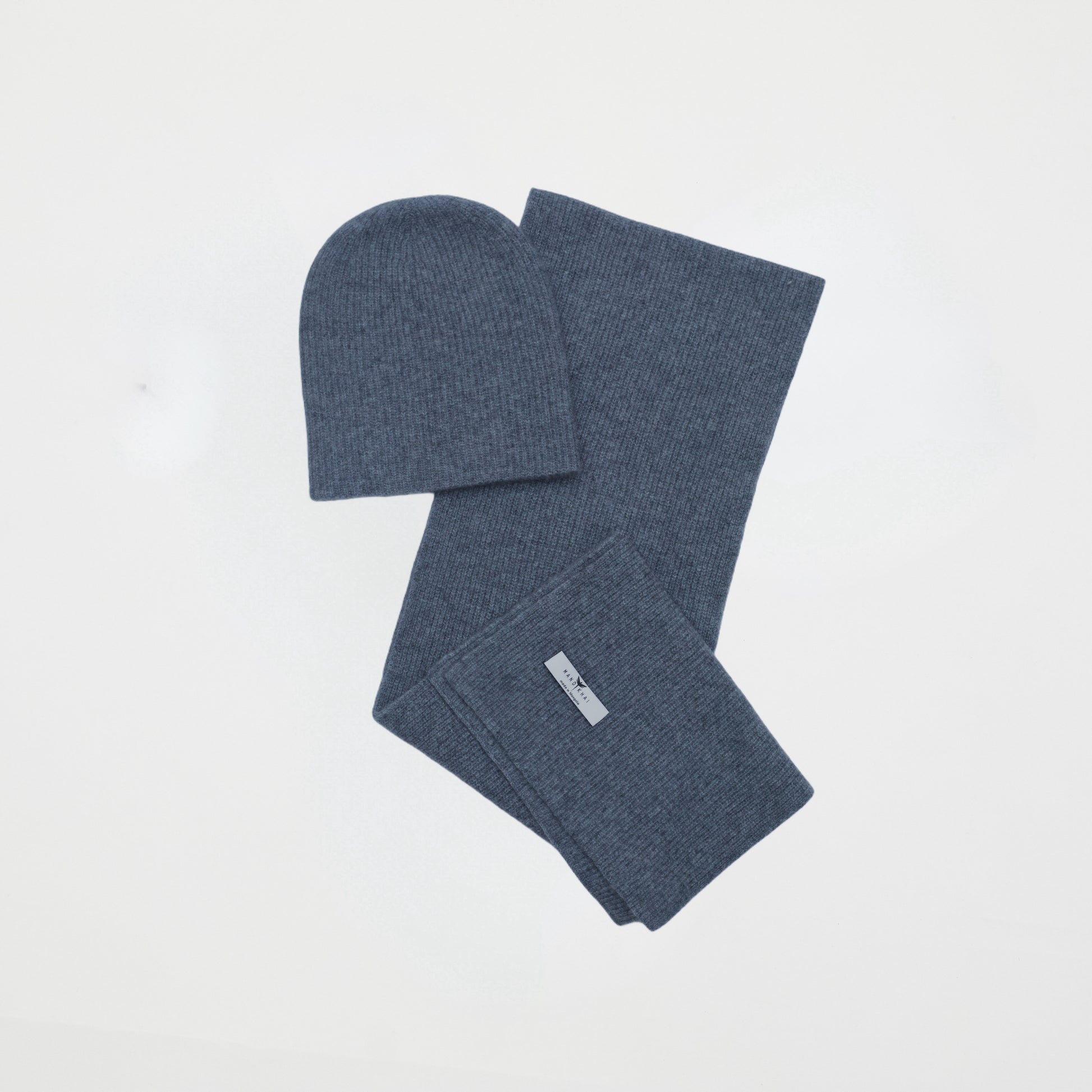 front flat lay of the grey cashmere ribbed knit hat and scarf set