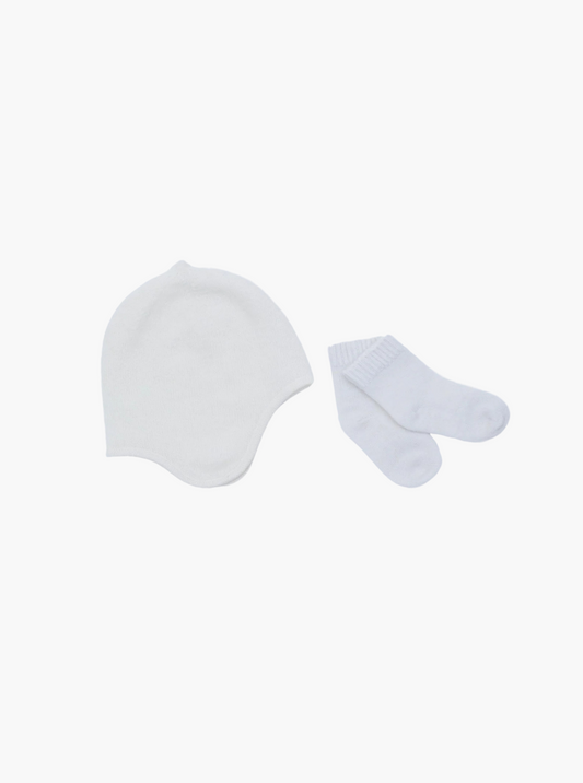 White cashmere hat and socks baby pair